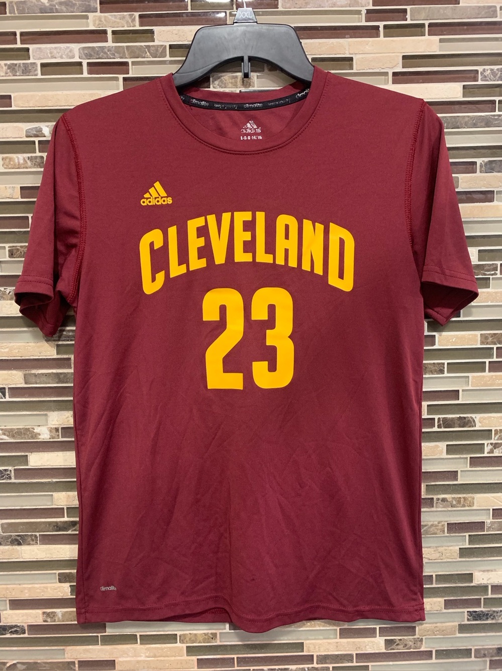 LeBron James Cleveland Cavaliers #23 Jersey Shirt Adidas NBA Youth L